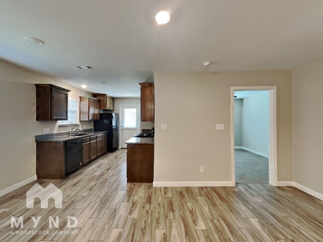 Foto del edificio - 706 Rolling Terrace Cir