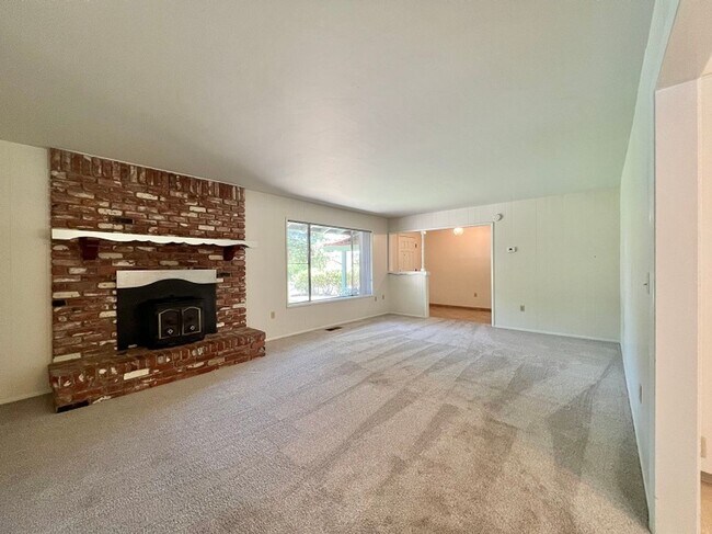 Foto del edificio - Two Bedroom with Bonus Room St. Helena Home