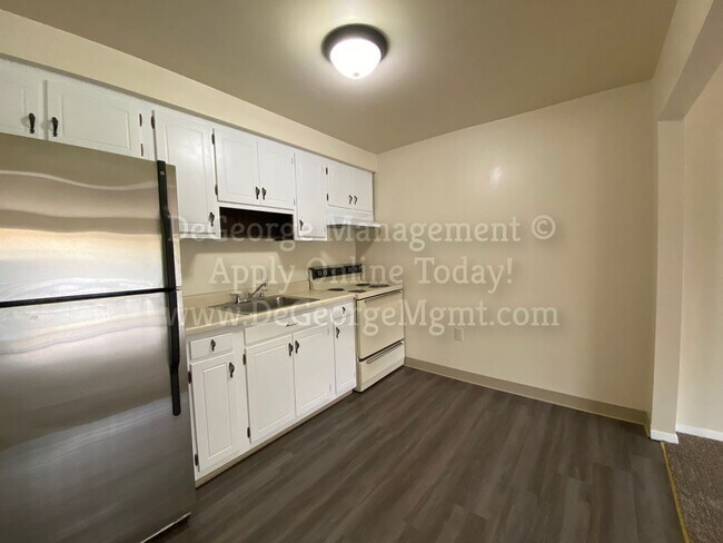 Foto del interior - Canal Town Commons