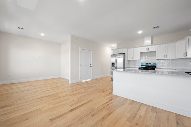 Foto del edificio - 56 2nd St