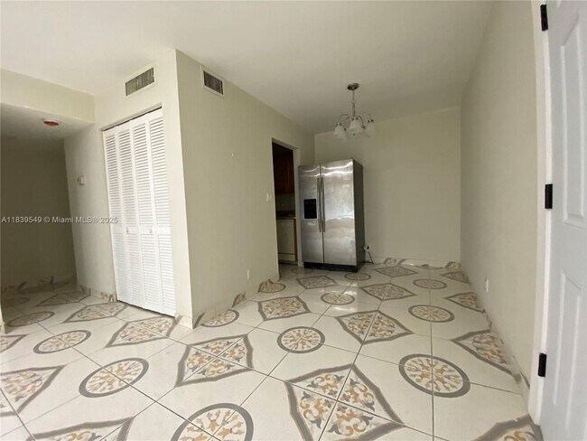 Foto del edificio - 2607 NW 39th Terrace