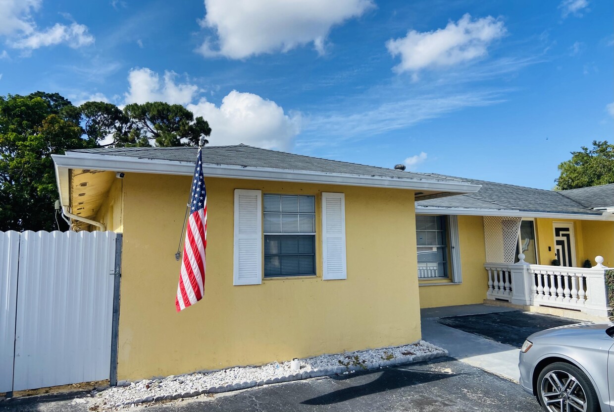Foto principal - 5268 Cannon Way
