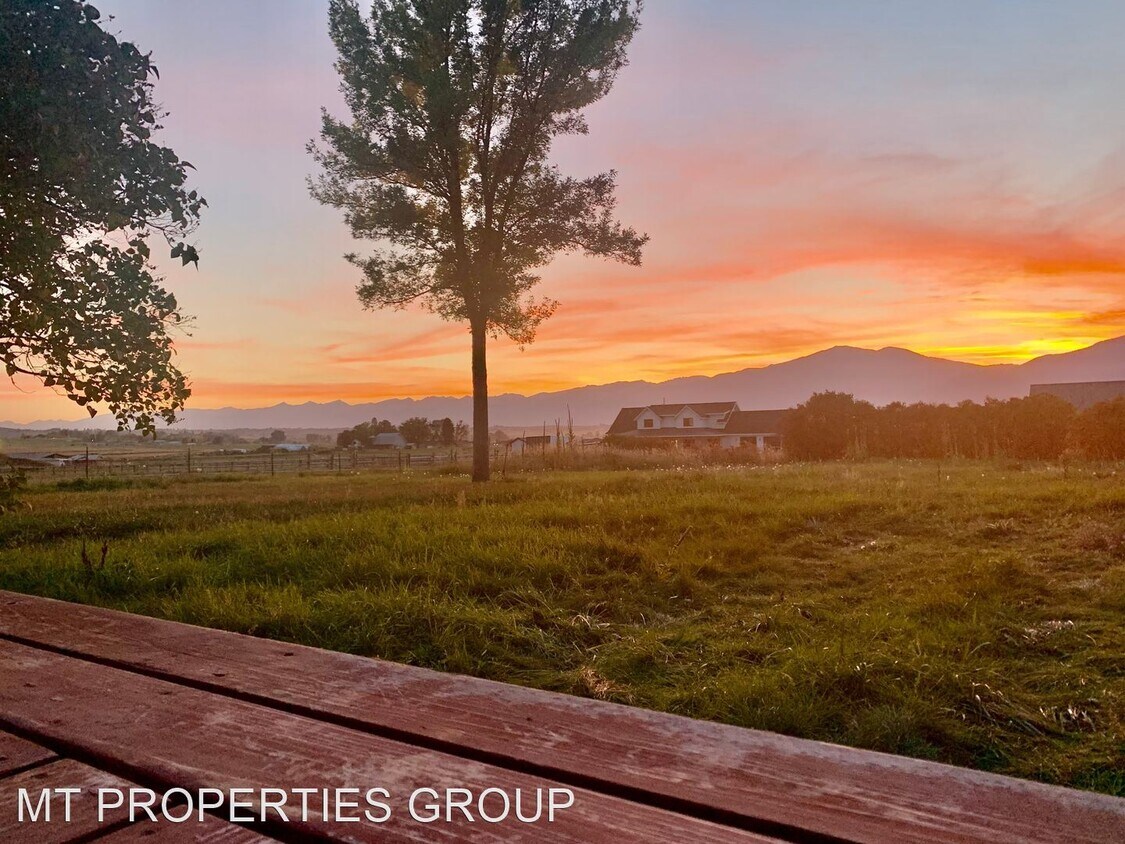 1248 Clover Ln, Stevensville, MT 59870 House Rental in Stevensville