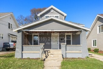 Building Photo - 1635 Cleveland Ave SW