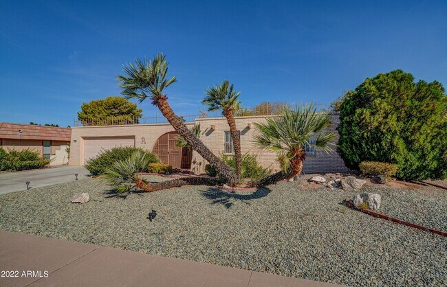 Foto del edificio - 15822 N Nicklaus Ln