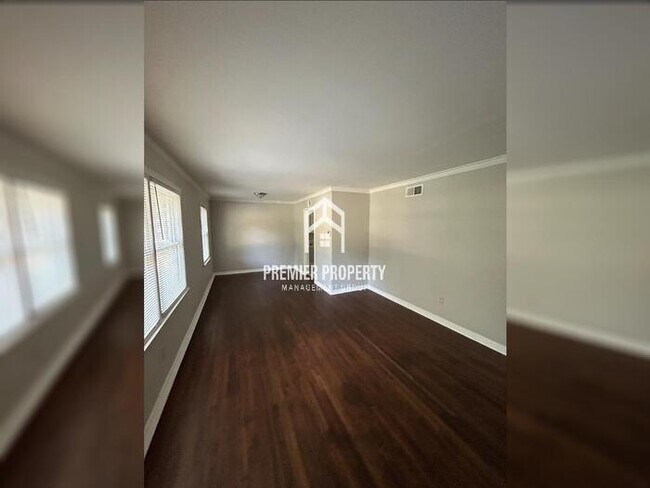 Building Photo - 5309 Lochinvar Rd