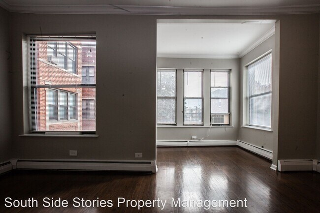 Building Photo - 4840 S Indiana Ave