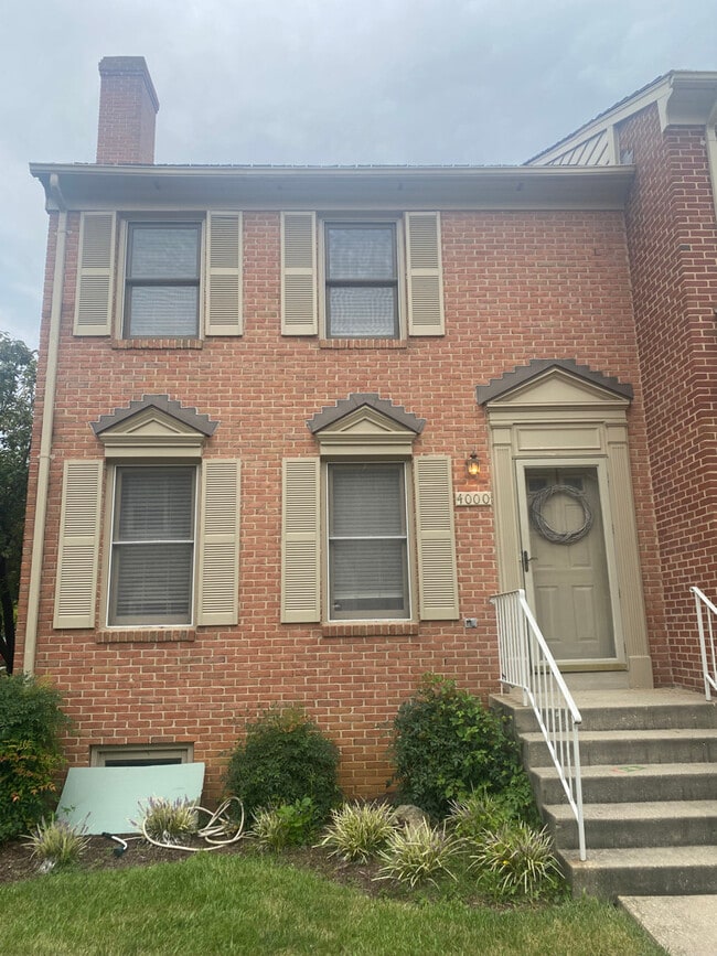 4000 Norbeck Square Dr, Rockville, MD 20853 Townhome Rentals in