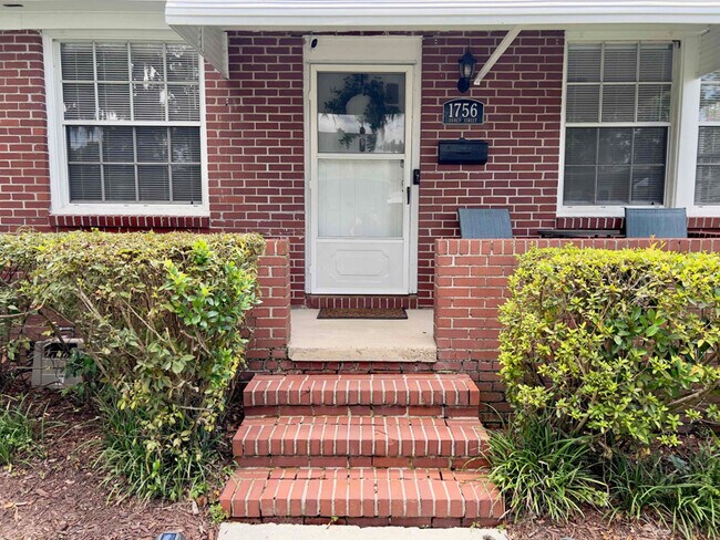Building Photo - 1756 Dancy St