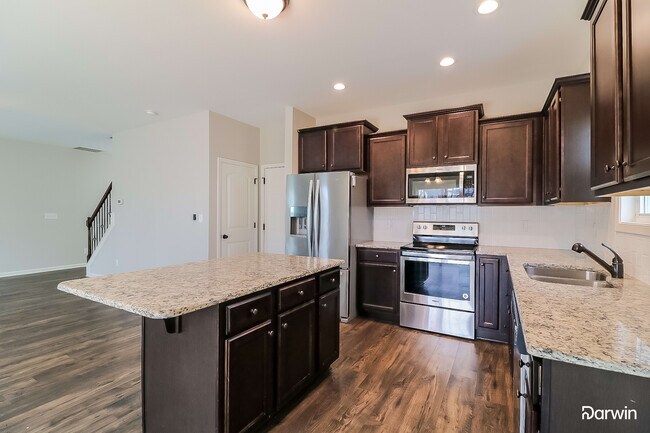 Foto del edificio - 317 Lanier Place, Clayton, NC 27527