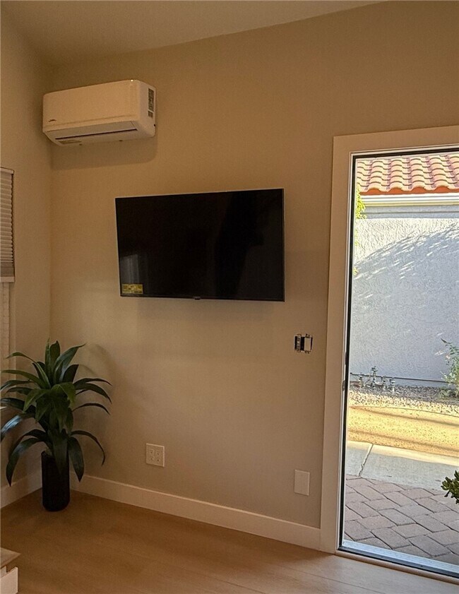 Foto del edificio - 25520 Aragon Way