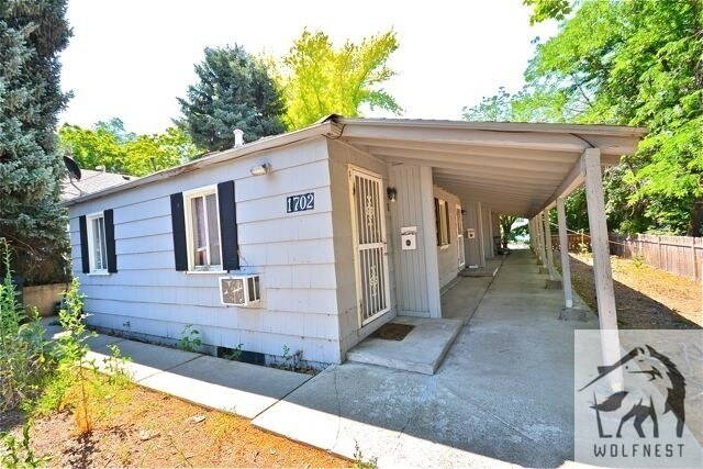 Primary Photo - Spacious 1 Bedroom Holladay Apartment