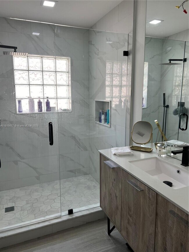 Foto del edificio - 15830 SW 85th St