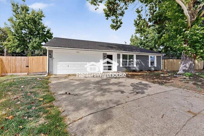 Foto del edificio - Move In Ready Arlington Completely Remodeled