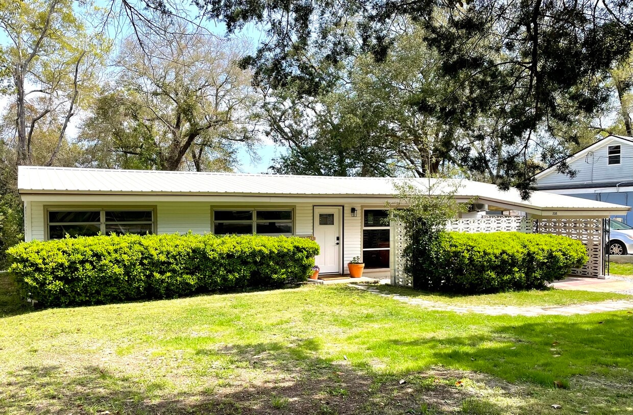 330 Ohio Ave, Valparaiso, FL 32580 House Rental in Valparaiso, FL