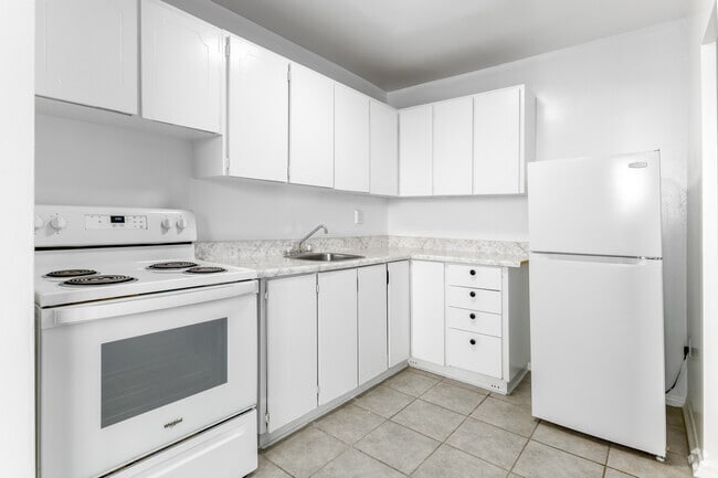 2 chambres, 1 salle de bain - 84 m² - Cuisine - 230 Nipigon St