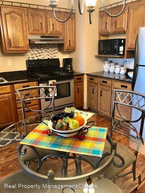 Foto del edificio - 1 br, 1 bath House - 10490 W Hwy 169 Garri...
