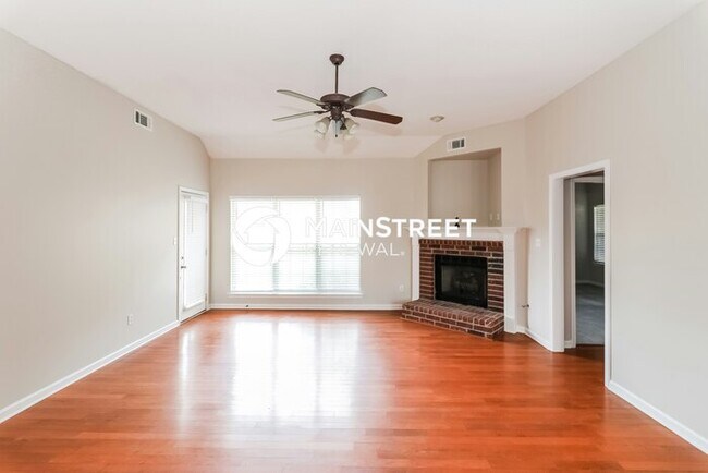 Foto del edificio - 3 Bedroom Pet-Friendly Home in Olive Branch, MS with Main Street Renewal