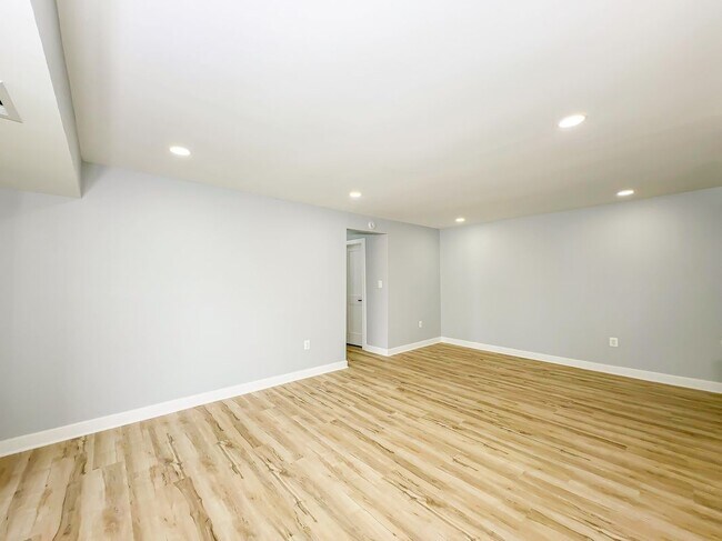 Building Photo - 3861 St Barnabas Rd