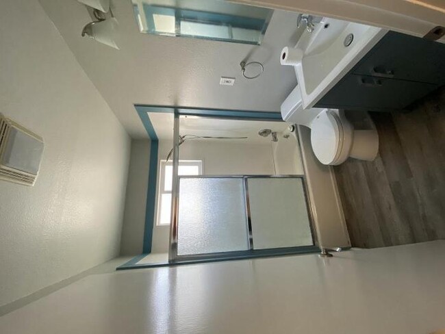 Building Photo - 5 bedroom in Daly City CA 94015