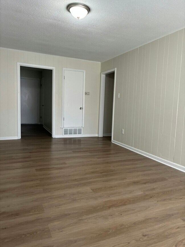 Foto del edificio - 4350 Ann Arbor Ln