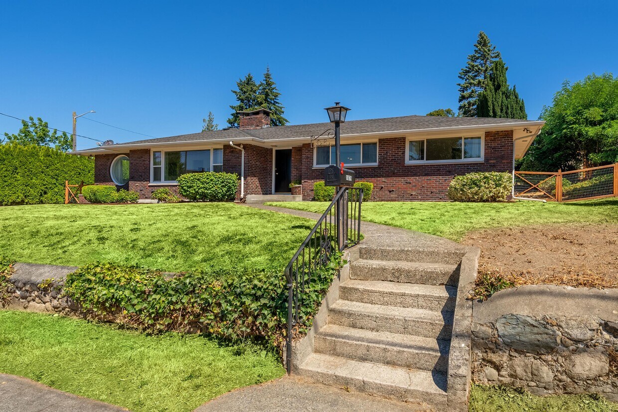 1679 S 54th St, WA 98408 House Rental in WA
