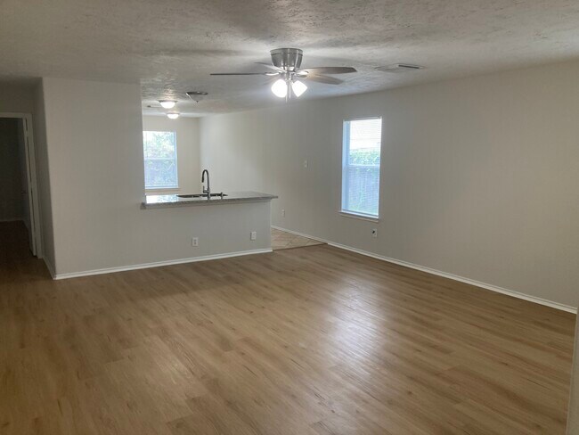 Foto del edificio - 16782 Fallen Timbers Dr