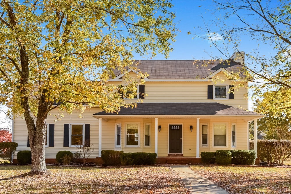 Primary Photo - 2303 Riverstone Dr