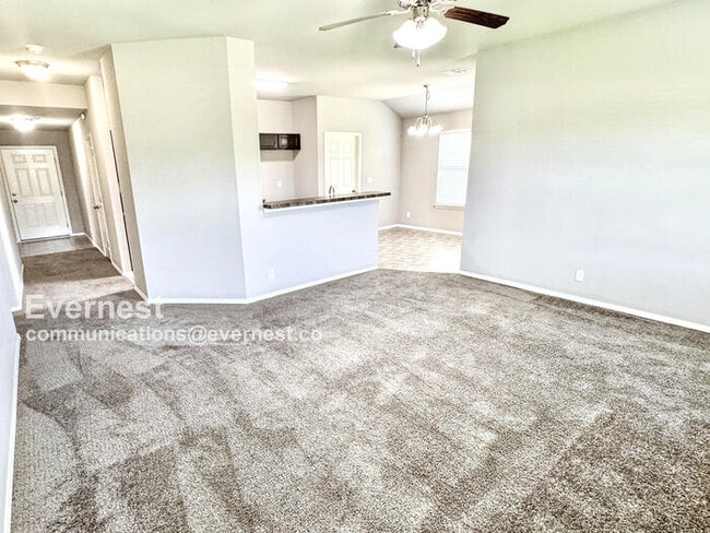 Foto del edificio - 6614 N 128th E Ave