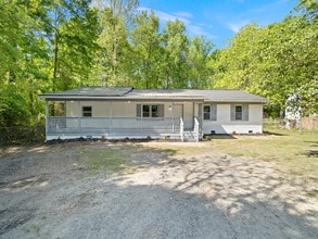 Building Photo - 128 Sunset Ln