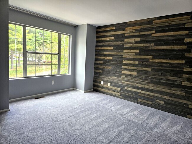 Building Photo - 12146 Flag Harbor Dr