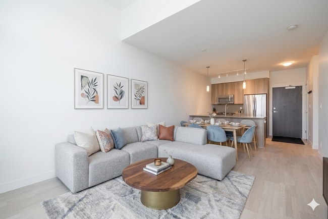 Open concept living space - 7058 14th Ave