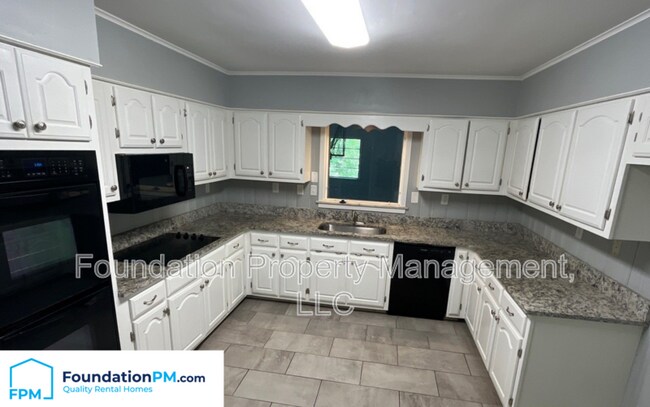 Building Photo - 7065 Stanley Drive