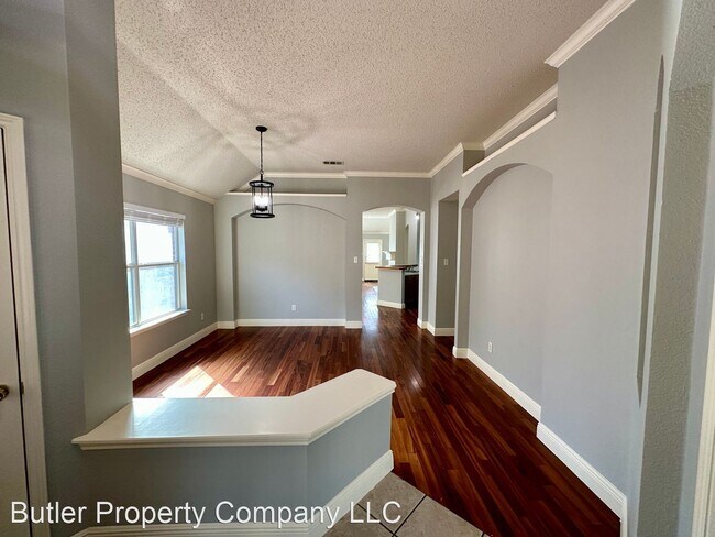 Building Photo - 4 br, 2 bath House - 3804 Aldersyde Dr.