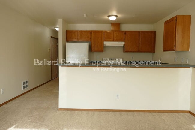 Building Photo - 1550 NW 51st St
