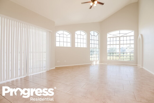 Building Photo - 4322 Waterford Landing Dr
