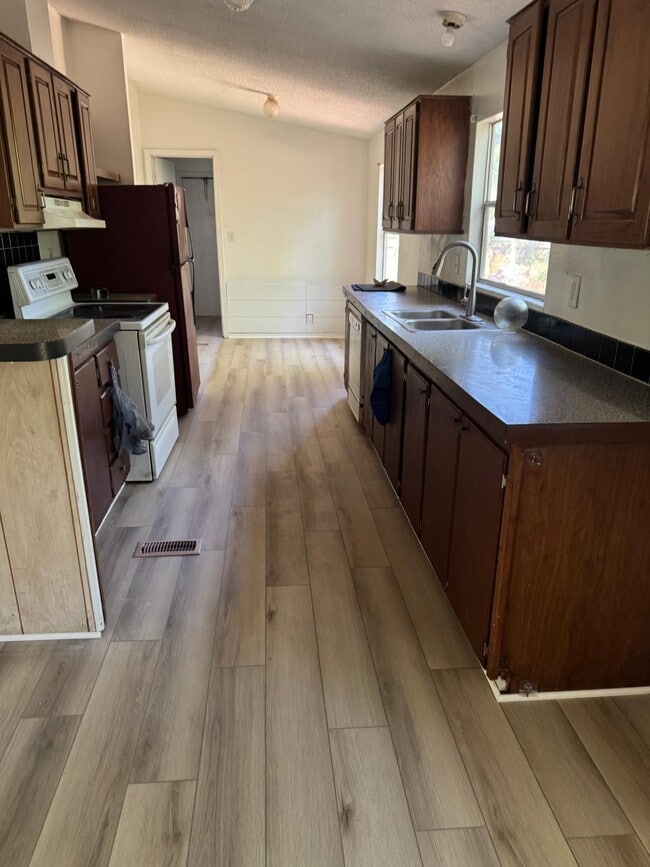 Building Photo - 30307 Turriff Cir