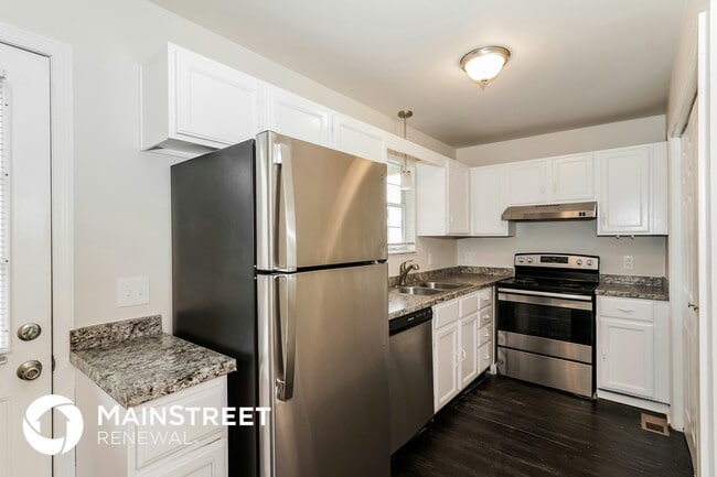 Building Photo - 508 Robbie Ann Ct