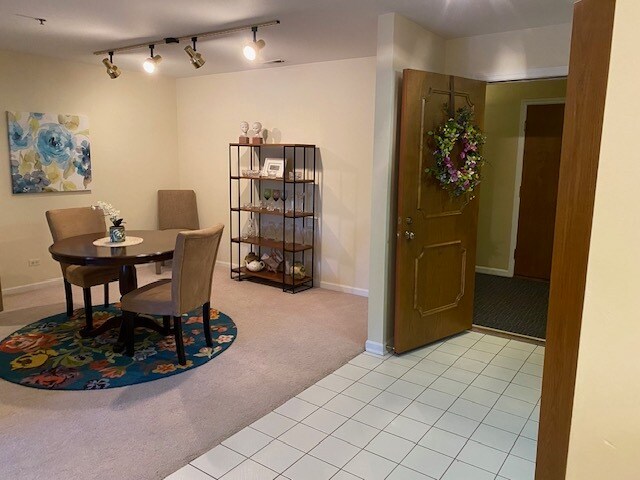 Foto del edificio - 129 Acacia Cir