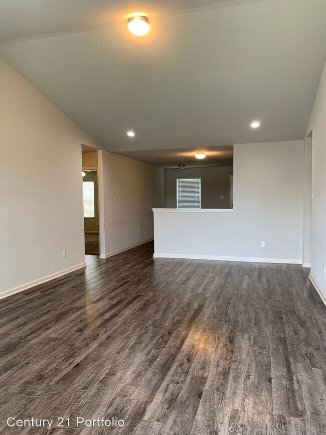 Building Photo - 4 br, 2 bath House - 4920 Prospector Drive