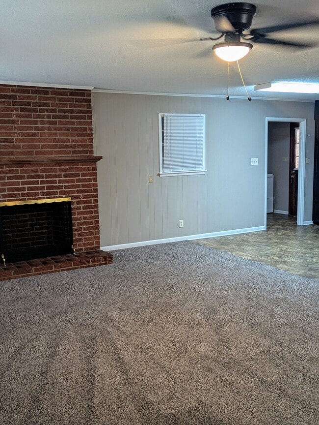Building Photo - 3610 Hudson Dr