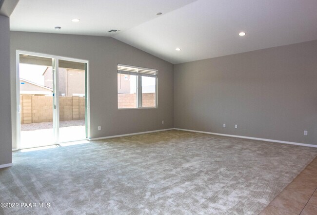 Foto del edificio - 6271 Barn Owl Ave