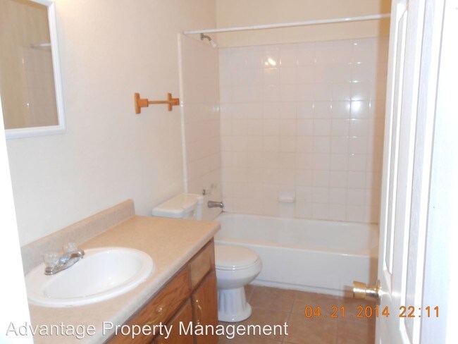 Building Photo - 4726 Royal View Dr