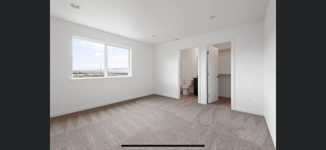 Building Photo - 6995 Sully Ln