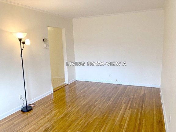 Building Photo - 25614 Hillside Ave