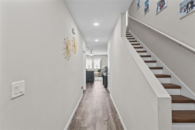 Building Photo - 12841 Tannencrest Dr