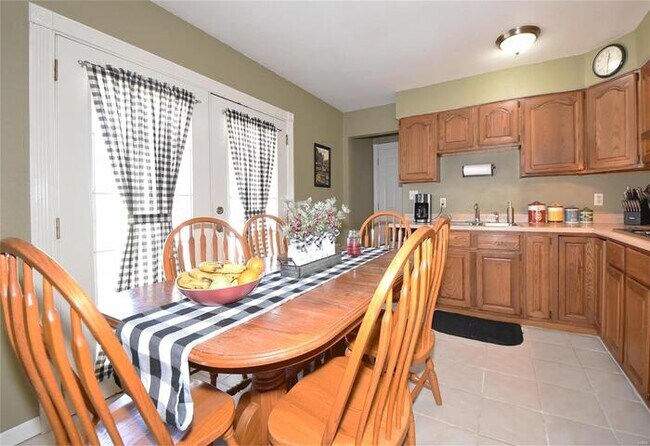 Foto del edificio - Fantastic 3bd/1ba home! Coming soon!