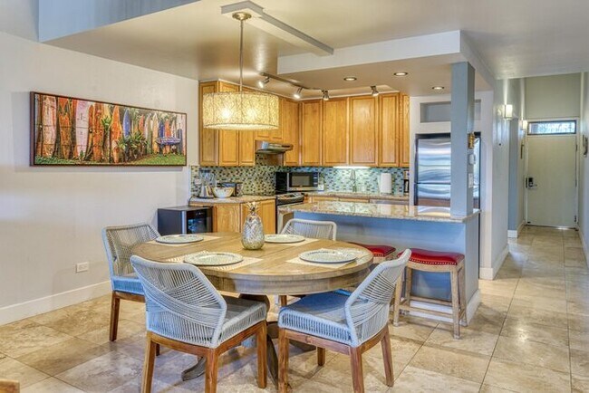 Building Photo - Kamaole Sands 10-403