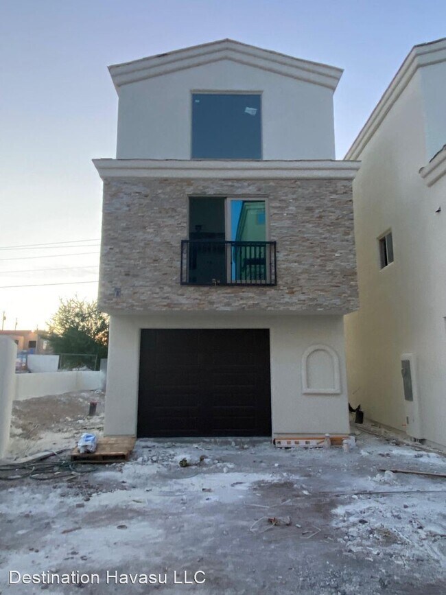 Building Photo - 1 br, 2 bath House - 2042 Swanson Ave