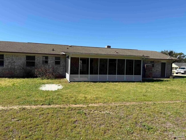 Foto del edificio - 1824 Iris Ln